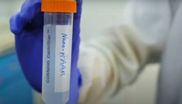 Научниците предизвикале клетките на рак да се самоуништуваат
