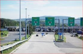 До 12 октомври Грција ги продолжи одлуките за копнените граници и забраната за влез на државјани од трети земји