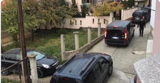 Фото: Обвинителството за злосторства на ОВК во Хаг денеска спроведува операција во Приштина