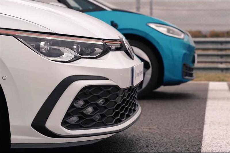 Кој е побрз – Голф GTI или електричниот ID.3?(ВИДЕО)