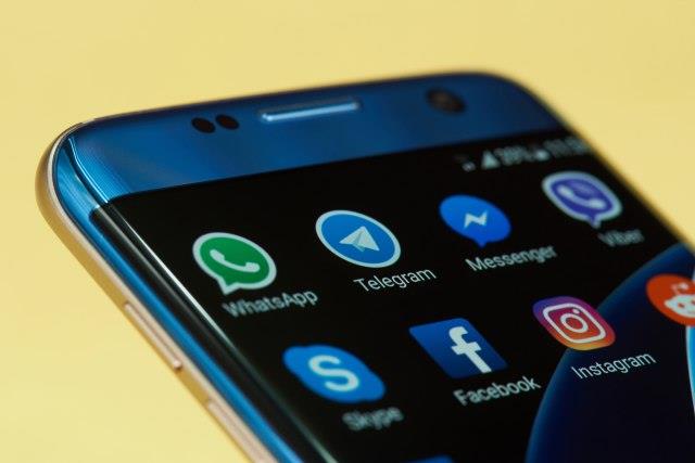 Instagram и Messenger добија нови функции: Ќе знаете кога некој ве озборува
