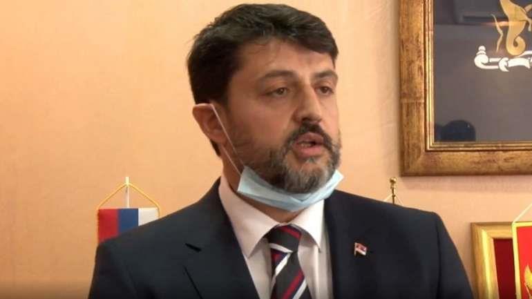 Црна Гора побара од српскиот амбасадор да ја напушти земјата, а Белград одговори со иста мерка
