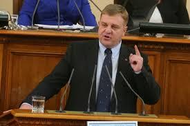 Партијата на Каракачанов бара да не се преведуваат интервјуа од македонски