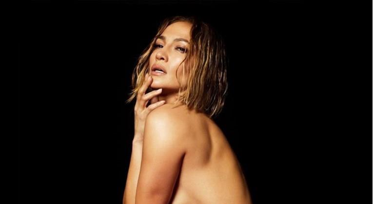 Џенифер Лопез објави гола фотографија заедно со уште една легенда,освои 3 милиони лајкови(ФОТО)