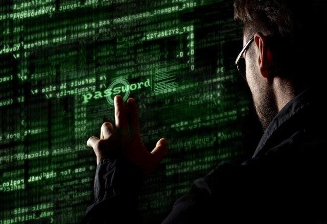 Албански Биткоин хакер украл повеќе од 500.000 евра