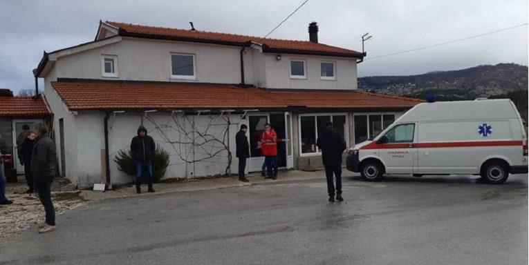 Трагедија во БиХ:Осуммина тинејџери загинаа од труење со плин на новогодишната ноќ (ВИДЕО)