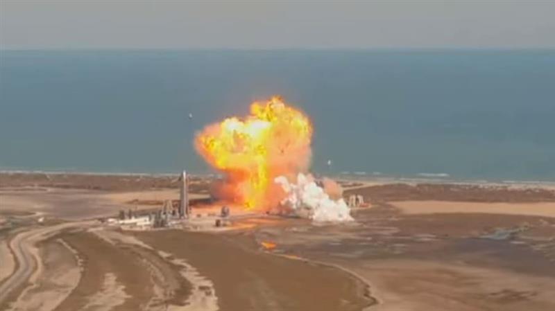 Експлодира ракетата SpaceX при обид за слетување (ВИДЕО)