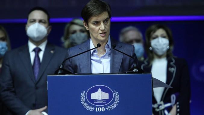 Брнабиќ: Србија е единствена земја во светот каде граѓаните избираат која вакцина ќе ја примат 