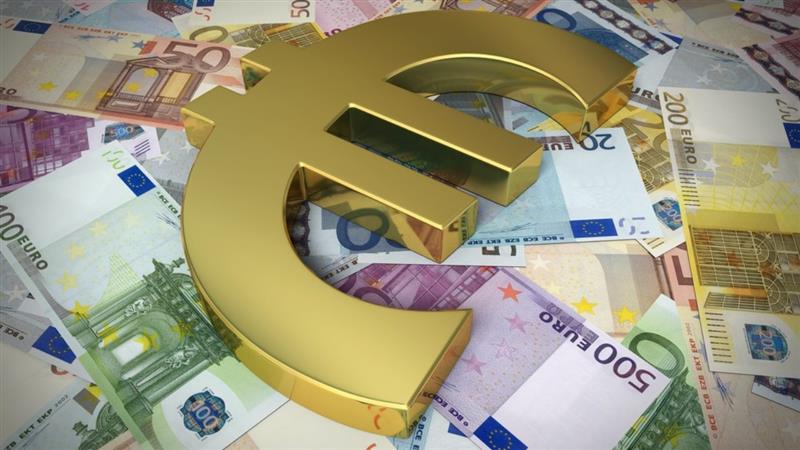 Бугарија во 2024 може да го воведе еврото