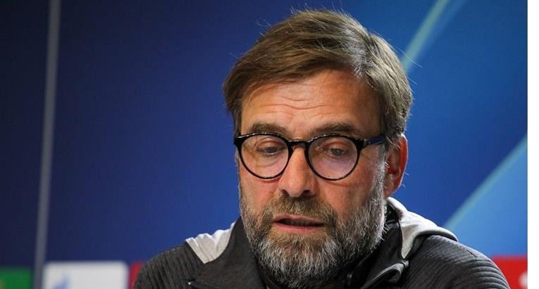 Клоп ги демантира гласините дека си заминува:Не се грижете за мене 