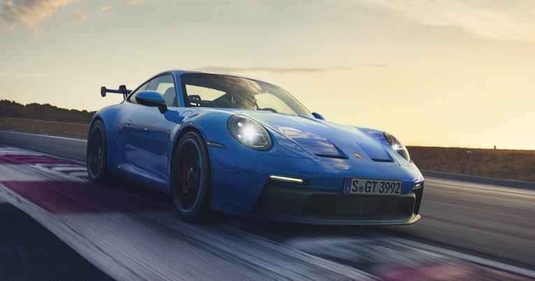 Порше го претстави 911 GT3, ќе чини најмалку 167.000 евра (ВИДЕО)