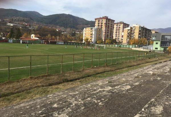 Трибинскиот дел на Градскиот стадион во Македонска Каменица наскоро ќе добие нов лик