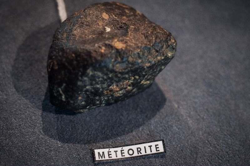 Во Сахара е откриен метеорит постар од нашата планета 