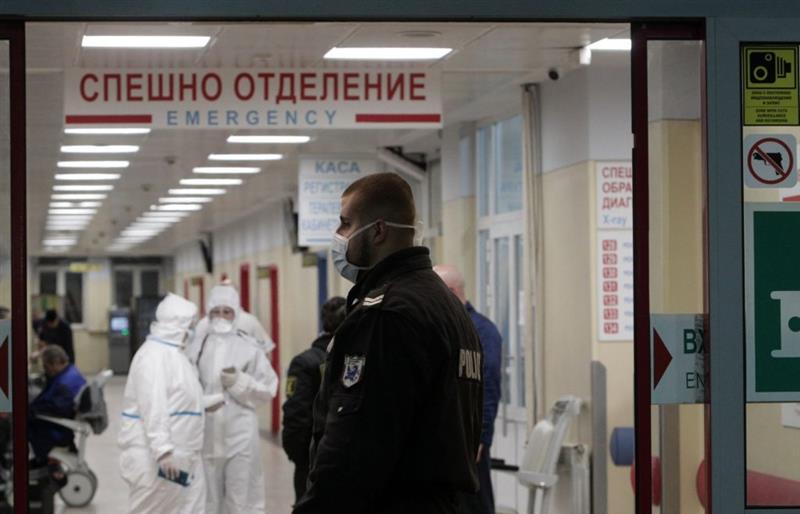 Во Бугарија целосно затворање на 10 дена за да се растоварат болниците од наплив на пациенти