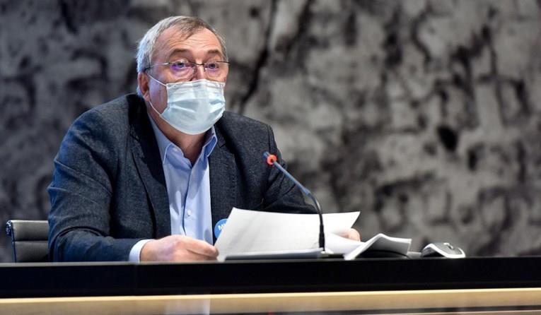 Цапак до Хрватите, кои се вакцинираат во Србија: Не се вакцинирајте со руска и кинеска вакцина 