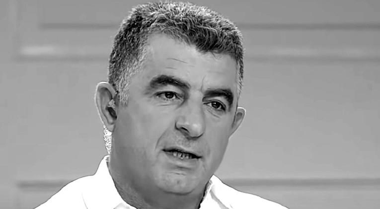 Пред неговиот дом е убиен познат грчки новинар, истражувал криминал 