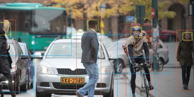 Европската Комисија забранува користење на вештачка интелигенција за надзор врз луѓе 
