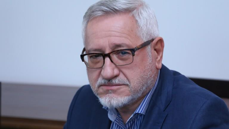 Ангел Димитров: Инцидентите влијаат на билатералните односи, но не и на работата на Комисијата