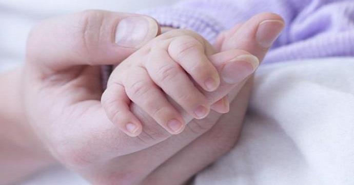 Природниот прираст негативен, во првиот квартал бројот на родени намален за 7 отсто