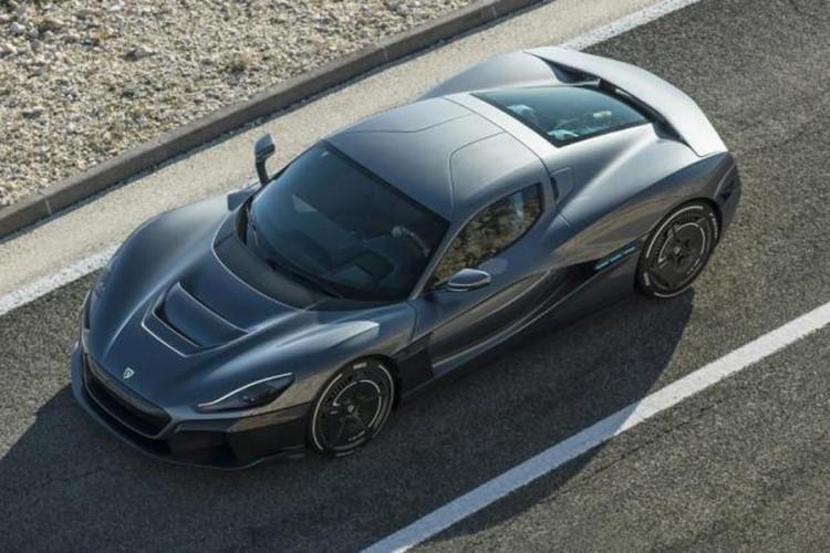 Видео: Познато кога на пазарот стигнува автомобилот „ Rimac CTwo“
