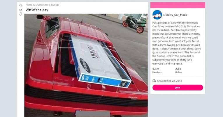 Сопственик на Ферари го користи болидот за транспорт на огромен телевизор 