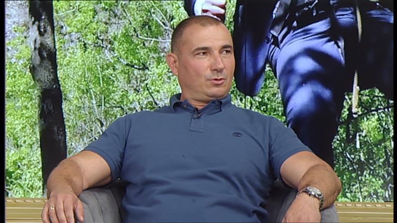 Стојанче Ангелов во „G Carpet” 