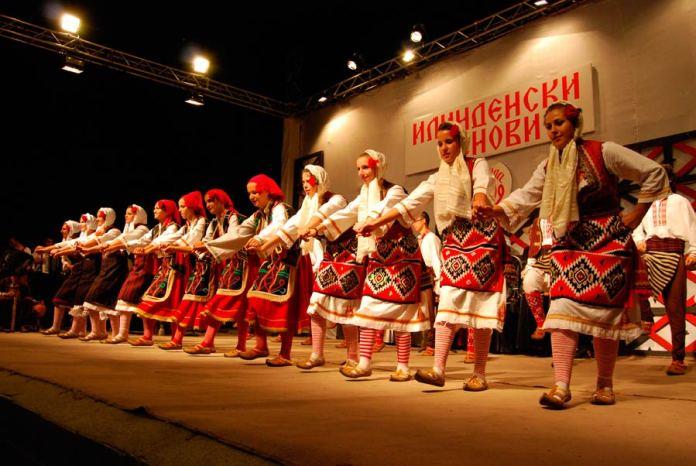 Ансамбли од Америка, Русија, Грција... на македонскиот фестивал „Илинденски денови"