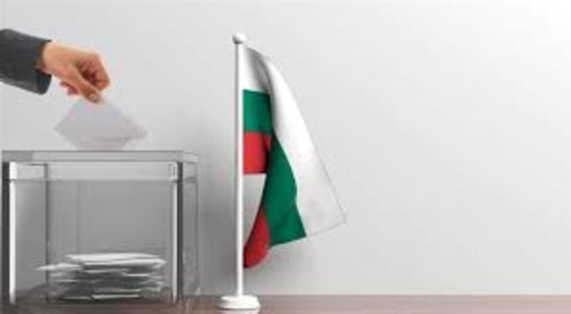 ЦИК ги објави конечните резултати:Трифонов го победи Борисов со 65 наспроти 63 пратенички места