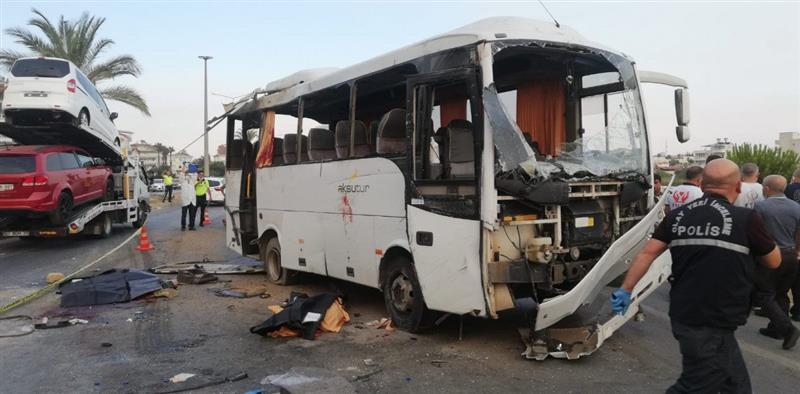 Автобус со руски туристи се преврте во Турција: Тројца загинати, 16 повредени (ВИДЕО)