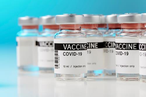 Вакцината на Модерна е 93% ефикасна по шест месеци од втората доза 