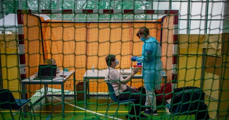 Чешка ќе ги тестира сите ученици на почетокот на школската година 
