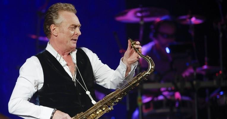 Почина Брајан Траверс, еден од основачите на групата UB40