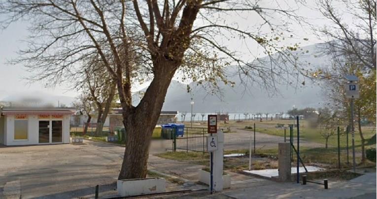 Драма на Крк: Германец му го откорнал ретровизорот, Хрватот го нокаутирал и го убил 