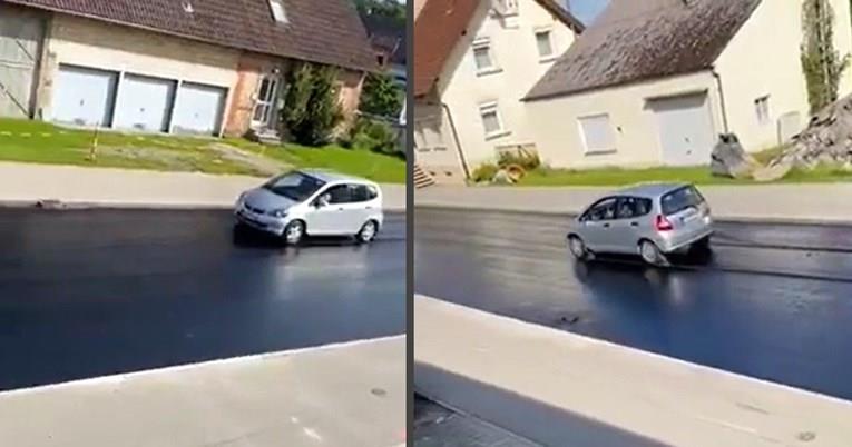 Со Хонда влетал во свеж асфалт (ВИДЕО)