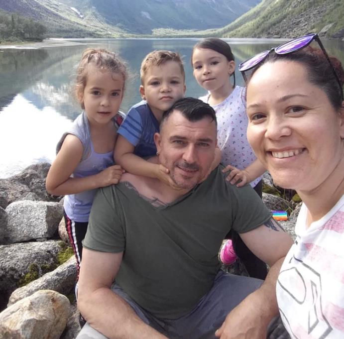 Катарина живее во Норвешка и раскажува за методот на воспитување на децата