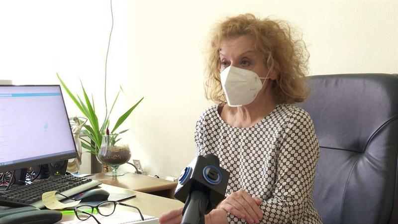 Бухова: Во ниту еден случај не смее да се дозволи цивилно лице да влезе во ковид центар