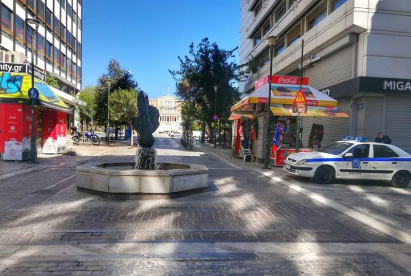 Од денеска полициски час во четири региони во Грција