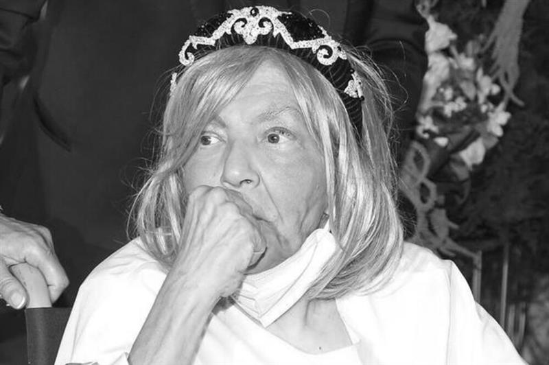 Почина Марина Туцаковиќ, тектописец што одбележа една генерација музичари