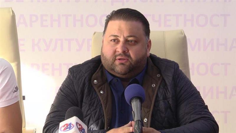 Бомба фрлена во дворот на куќата на Габриел Бајрам
