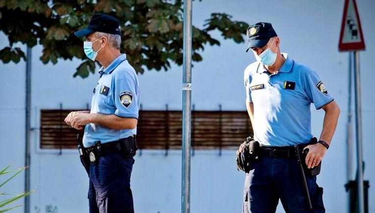 Ужас во Сплит: Си ја запалил мајка си поради цигара 
