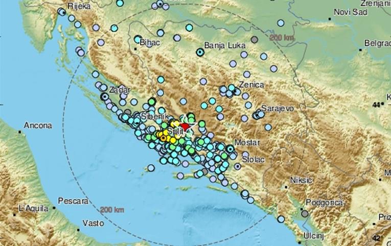 Силен земјотрес ја потресе Далмација 