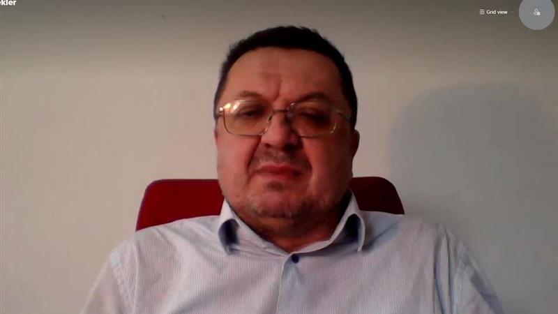 Шеклер: Потребно е итна имунизација на 80% од населението за да се спречи ширењето на ковид-19