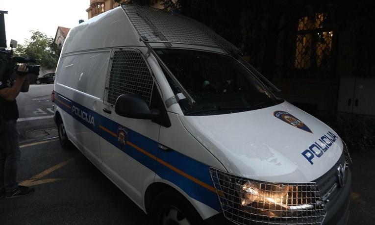 Ужас во Хрватска: Педофил 35 пати силувал 11- годишно девојче во фолклорна група 