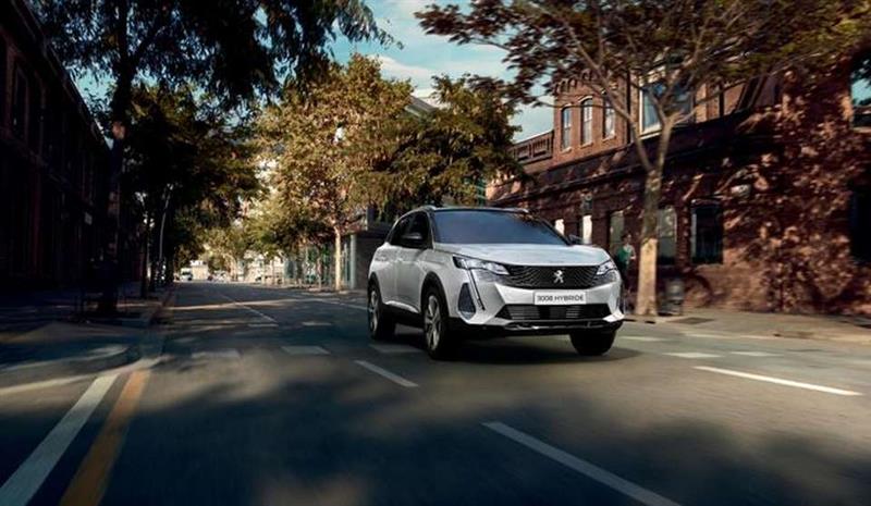 Милионитиот PEUGEOT 3008 излегува од производните ленти во фабриката во Сошо