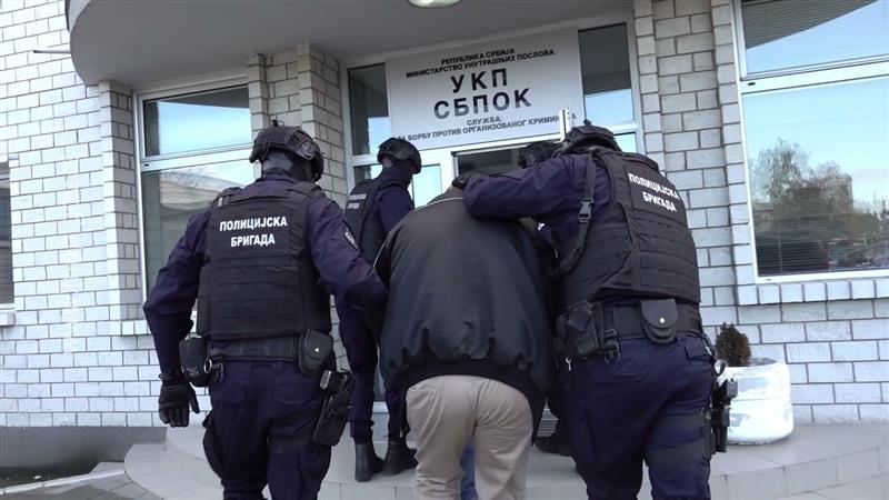 Полицијата во Србија во голема акција уапсила 11 лица осомничени за педофилија