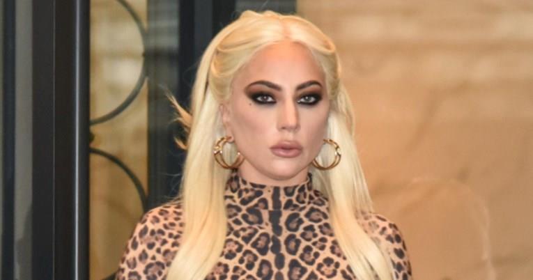 Лејди Гага имала психолошка помош за време на снимањето на филмот „House of Gucci“