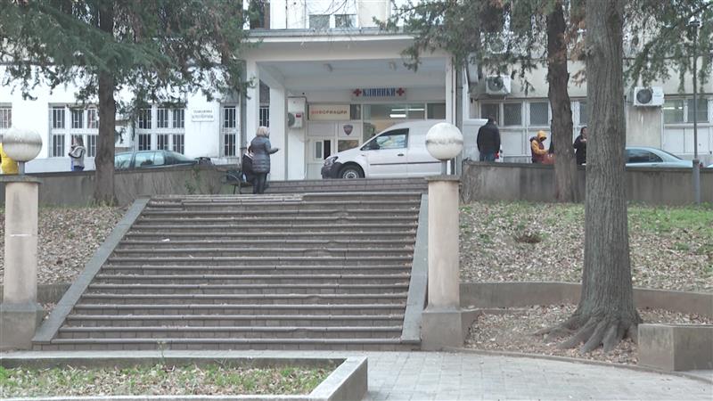 Ковид одделите на Интерните клиники се празни