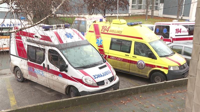 Итната медицинска помош има и по 100 повици дневно 