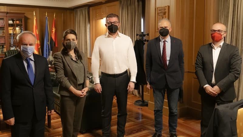 Мицкоски се сретна со претставници на Советот на амбасадори 