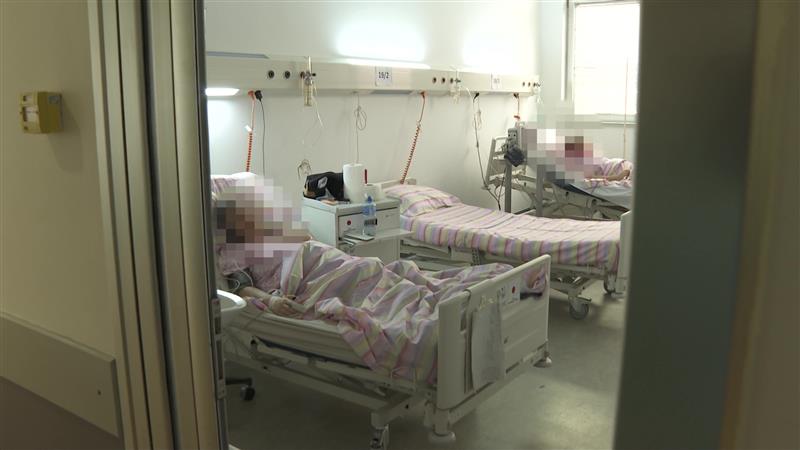 Омикрон сојот ја преполни со позитивни пациентки Клиниката за гинекологија